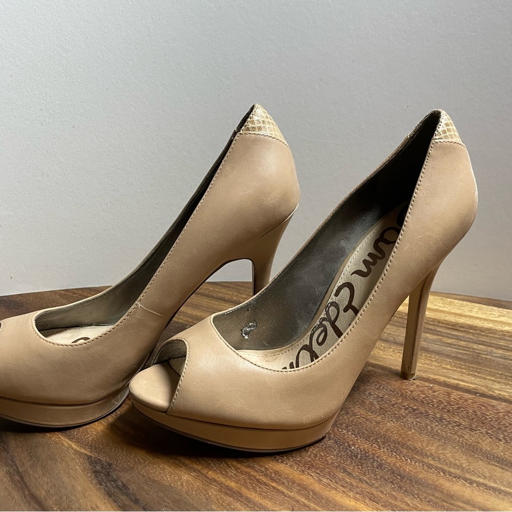 Sam Edelman Nude Peep Toe Pumps 7.5